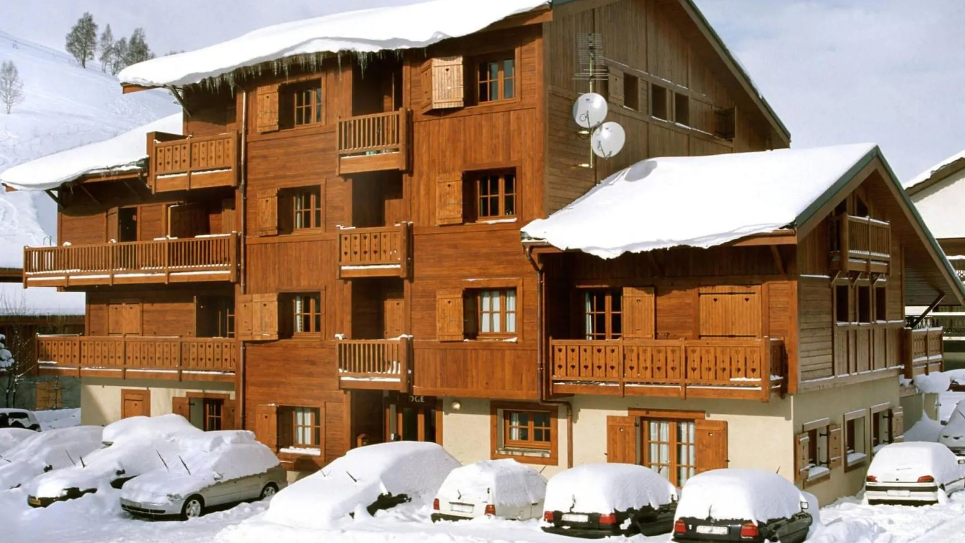 Apartment Alpina Lodge By Interhome Ле дез Альп Франция